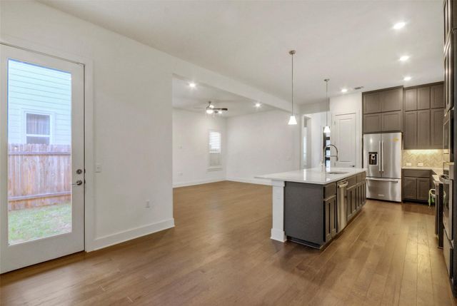 3323 McCurdy, Austin, TX 78723