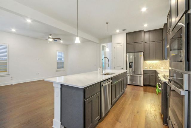 3323 McCurdy, Austin, TX 78723
