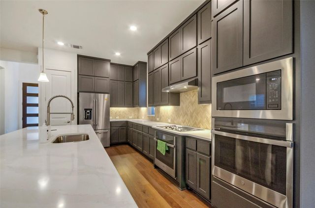 3323 McCurdy, Austin, TX 78723