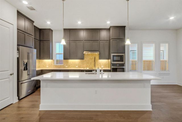 3323 McCurdy, Austin, TX 78723