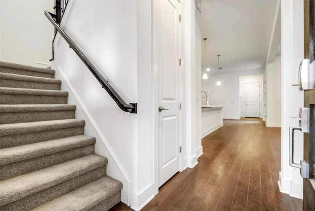 3323 McCurdy, Austin, TX 78723