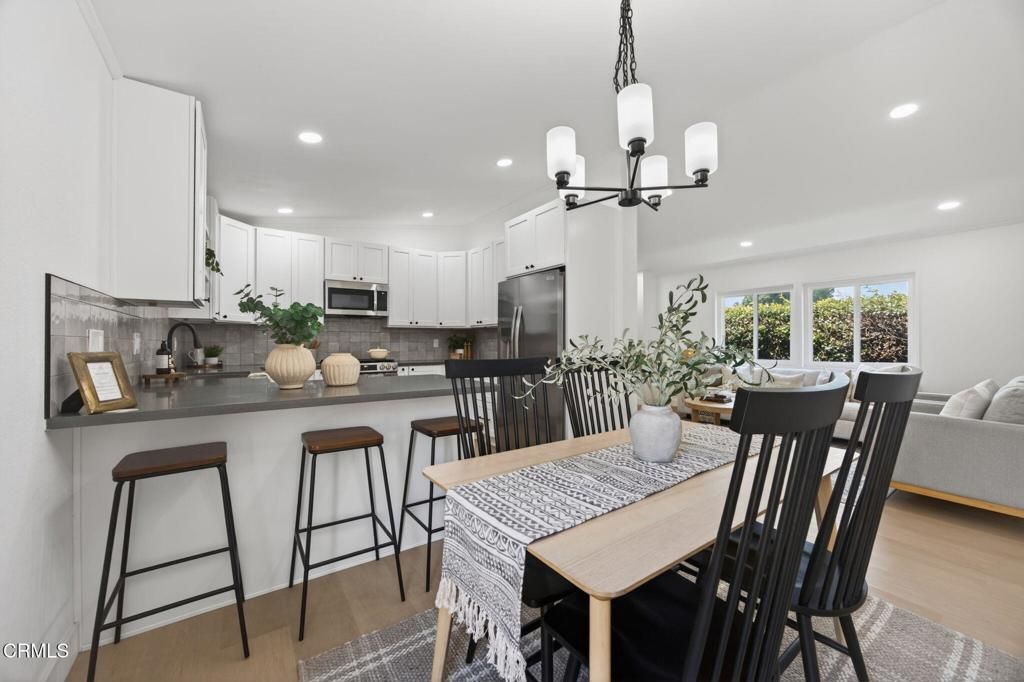 Image 13 of property listing at 397 Hupa Street, Ventura, CA 93001