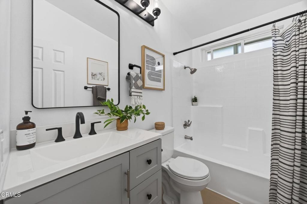 Image 23 of property listing at 397 Hupa Street, Ventura, CA 93001