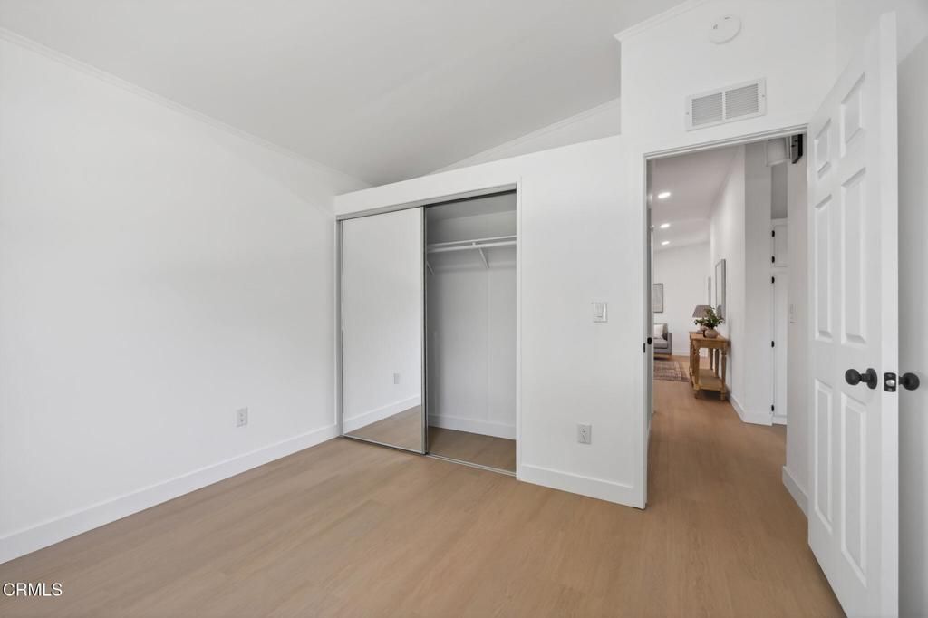 Image 25 of property listing at 397 Hupa Street, Ventura, CA 93001