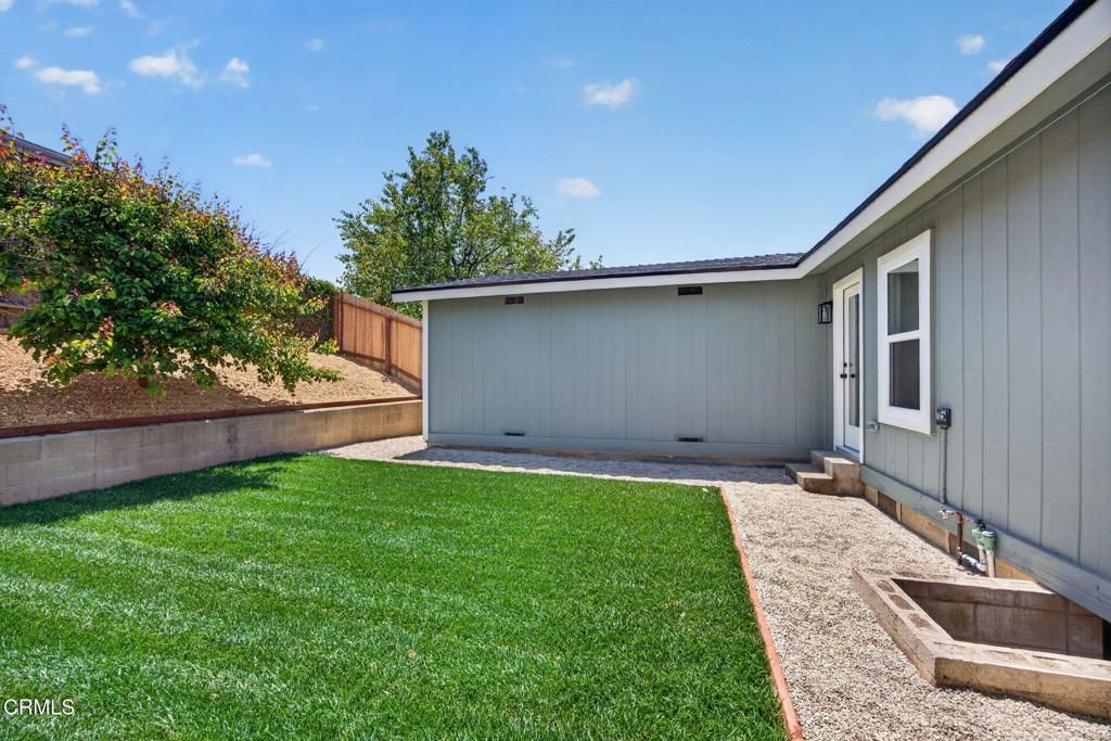Image 31 of property listing at 397 Hupa Street, Ventura, CA 93001