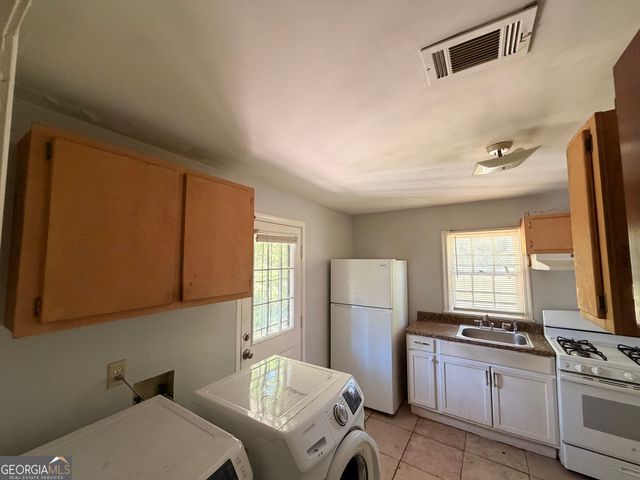2203 Tiger Flowers Drive NW, Atlanta, GA 30314