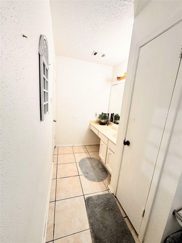 19811 Bellaw Woods Drive, Humble, TX 77338