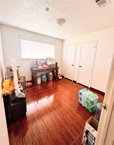 19811 Bellaw Woods Drive, Humble, TX 77338