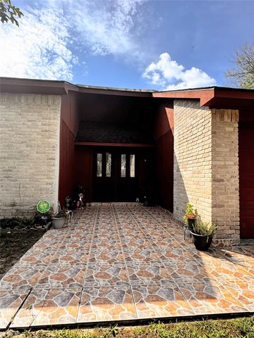 19811 Bellaw Woods Drive, Humble, TX 77338