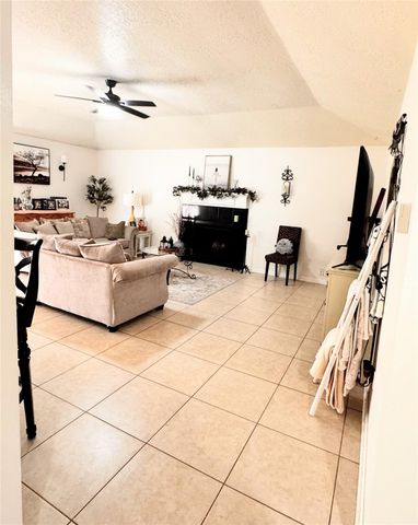 19811 Bellaw Woods Drive, Humble, TX 77338