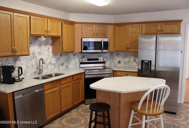 12760 Fox Bend Lane, Olive Branch, MS 38654