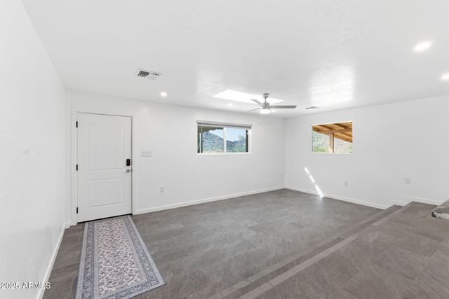 36975 N SUNSET Trail, Cave Creek, AZ 85331