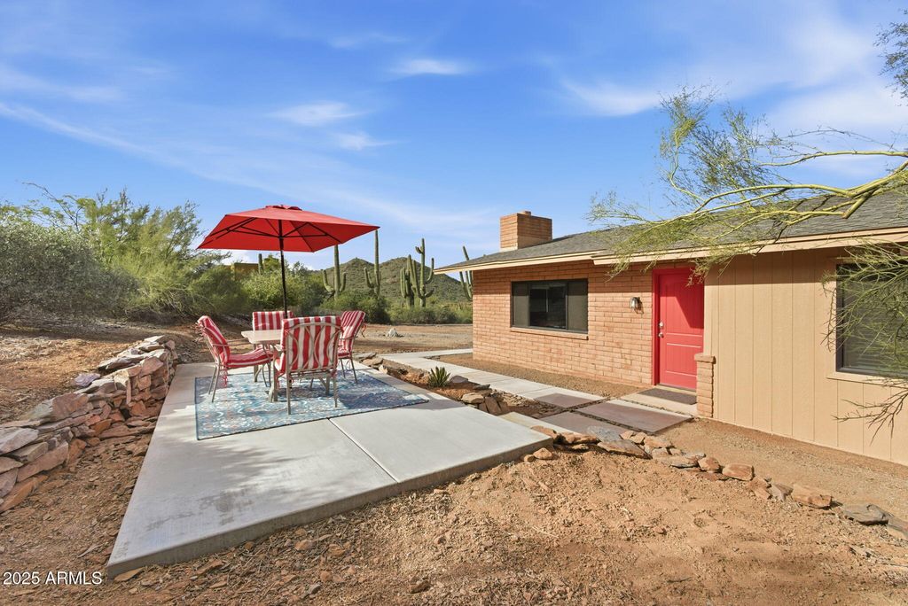36975 N SUNSET Trail, Cave Creek, AZ 85331
