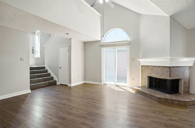 6841 Driffield Circle W, North Richland Hills, TX 76182