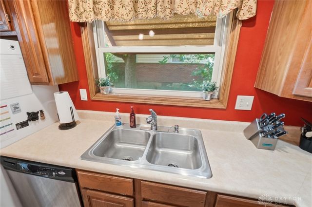 4749 Archmore Drive, Kettering, OH 45440