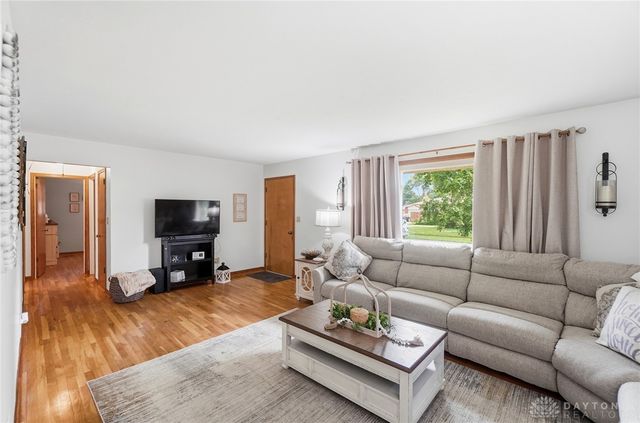 4749 Archmore Drive, Kettering, OH 45440