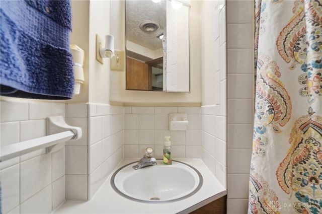 4749 Archmore Drive, Kettering, OH 45440