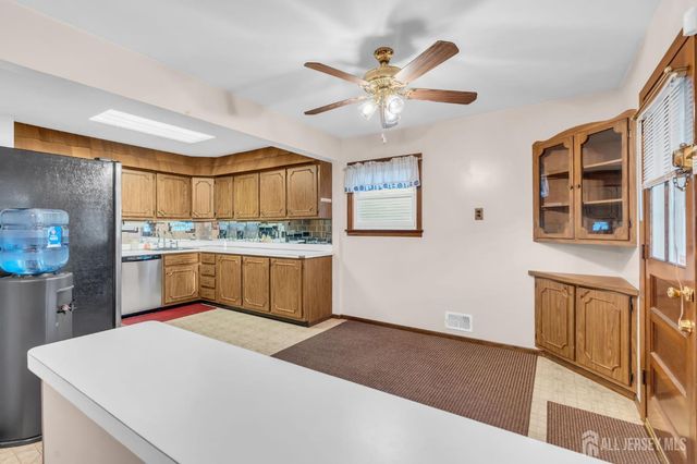 140 Camelot Drive, Port Reading, NJ 07064