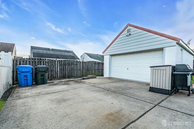 140 Camelot Drive, Port Reading, NJ 07064