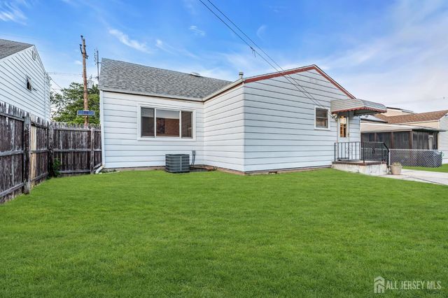 140 Camelot Drive, Port Reading, NJ 07064