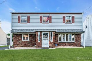 140 Camelot Drive, Port Reading, NJ 07064