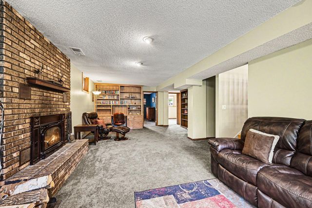 16011 3rd Street N, Lakeland, MN 55043