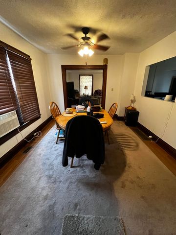 2721 S Staunton Road, Huntington, WV 25702