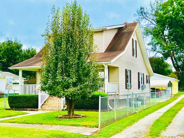 2721 S Staunton Road, Huntington, WV 25702