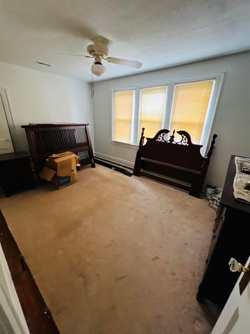 2721 S Staunton Road, Huntington, WV 25702