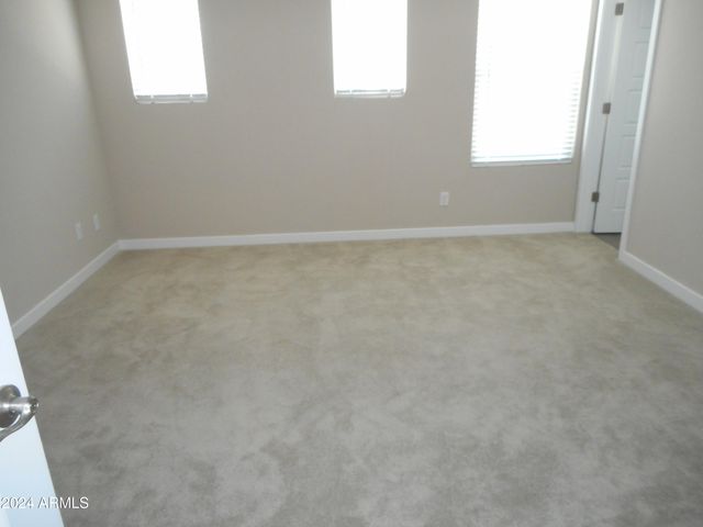 2262 W El Caro Drive, Phoenix, AZ 85021