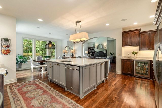 2455 Mound Zion Woods COURT, Brookfield, WI 53005