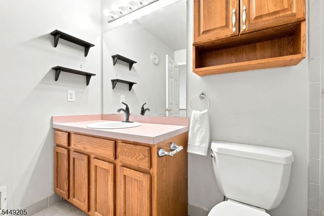 9 Gallop Ln, Franklin Twp., NJ 08873