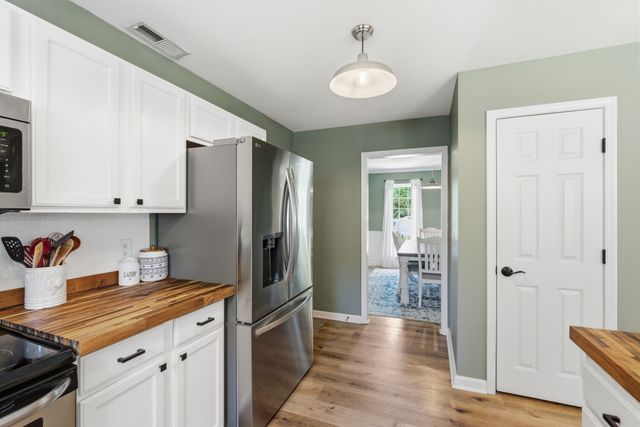 2029 Trenton Dr, Spring Hill, TN 37174