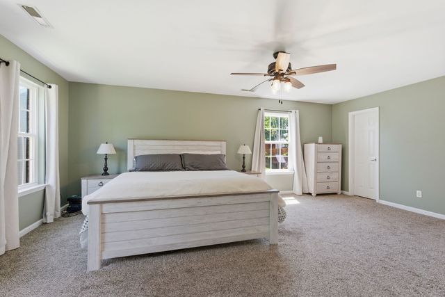2029 Trenton Dr, Spring Hill, TN 37174