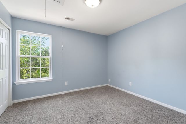 2029 Trenton Dr, Spring Hill, TN 37174