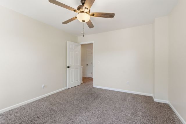 2029 Trenton Dr, Spring Hill, TN 37174