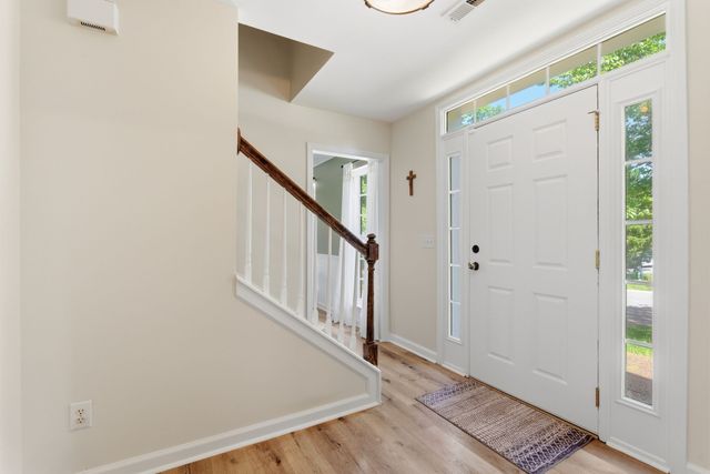 2029 Trenton Dr, Spring Hill, TN 37174