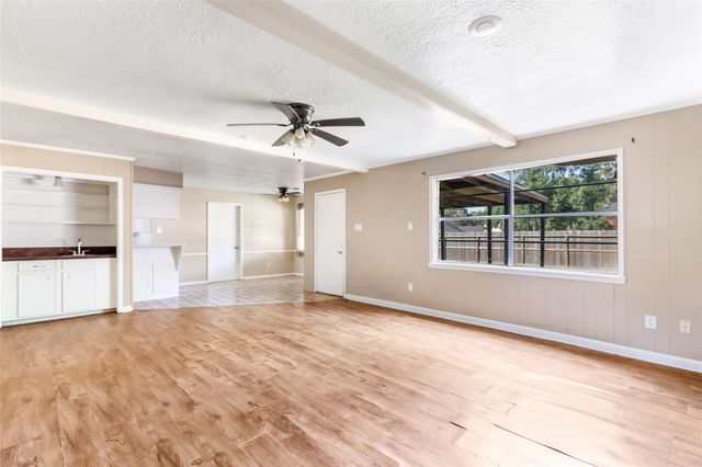 5603 Mossy Timbers Drive, Humble, TX 77346