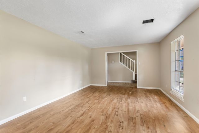 5603 Mossy Timbers Drive, Humble, TX 77346