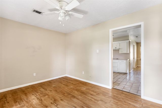 5603 Mossy Timbers Drive, Humble, TX 77346