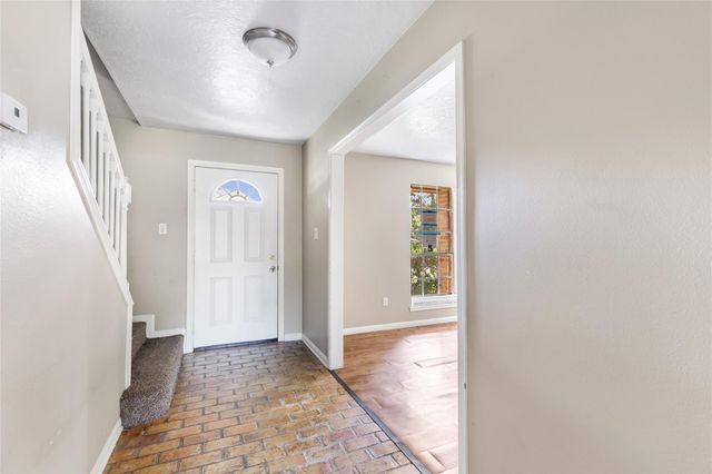 5603 Mossy Timbers Drive, Humble, TX 77346