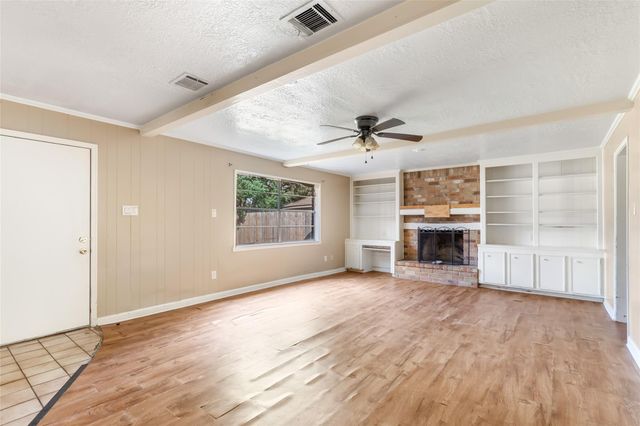 5603 Mossy Timbers Drive, Humble, TX 77346