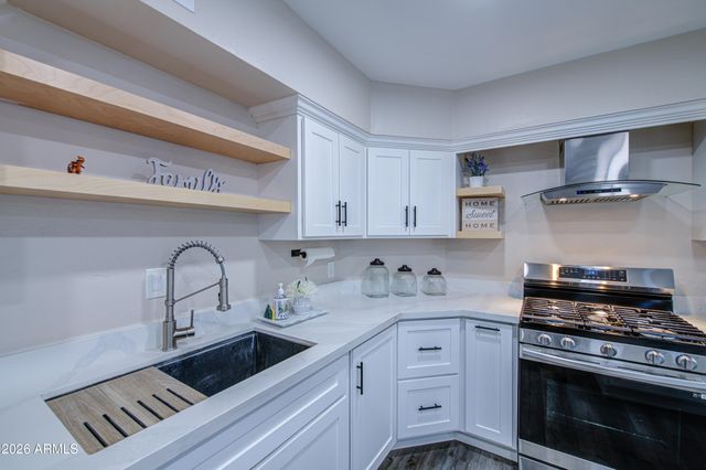 301 N 87TH Street, Mesa, AZ 85207
