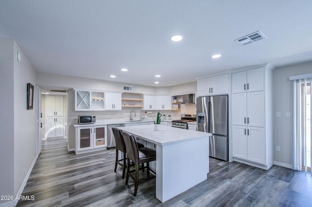 301 N 87TH Street, Mesa, AZ 85207