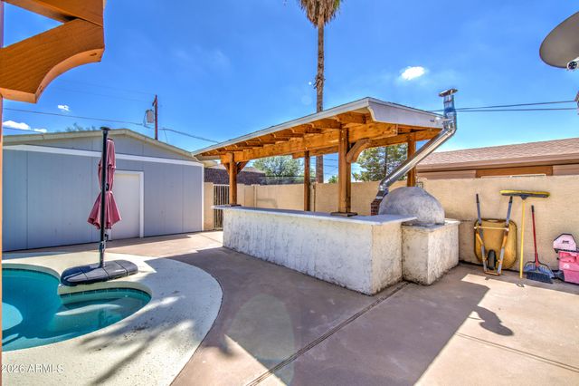301 N 87TH Street, Mesa, AZ 85207