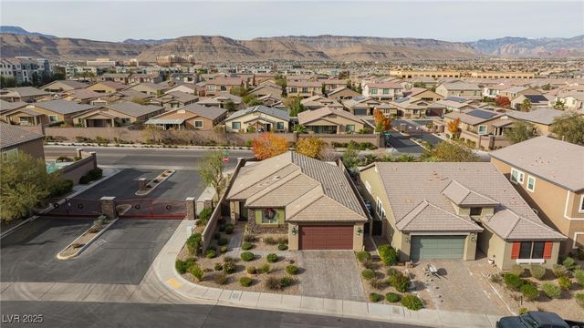 6243 Cypress Springs Circle, Las Vegas, NV 89148