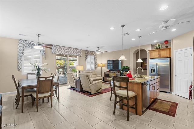 6243 Cypress Springs Circle, Las Vegas, NV 89148