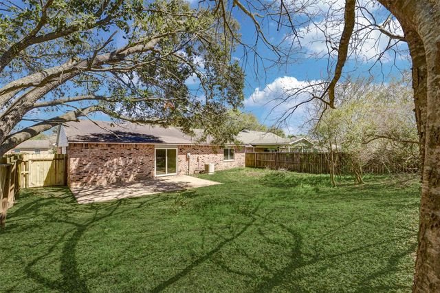 24015 Beef Canyon Drive, Hockley, TX 77447
