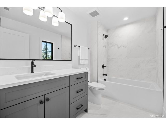 1083 S University Blvd S, Denver, CO 80209