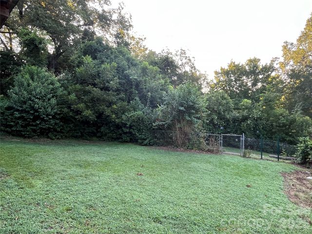 74 Meadow Avenue NE, Concord, NC 28025
